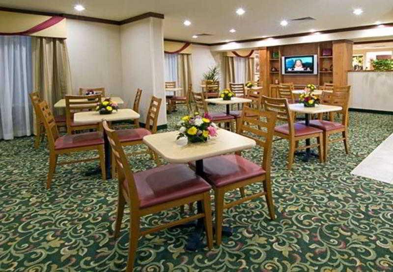 Fairfield Inn & Suites By Marriott San Antonio Airport/North Star Mall Restaurante foto